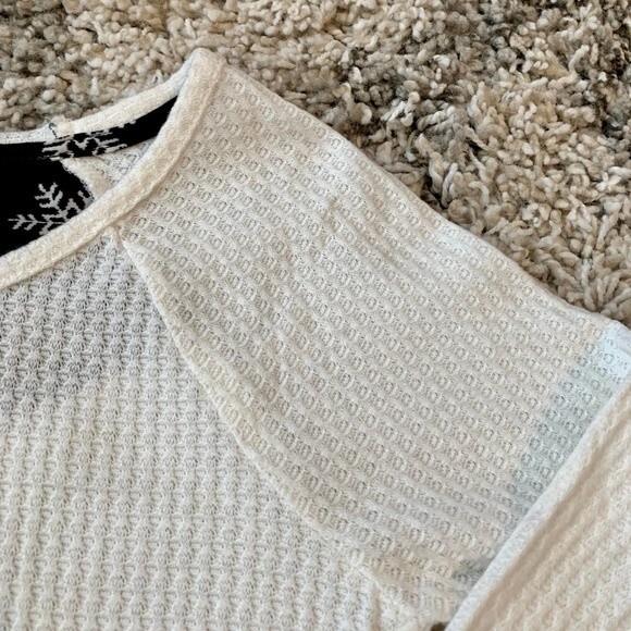 Pink Rose white top waffle knit long sleeve thermal top size XS softgirl - Picture 5 of 5